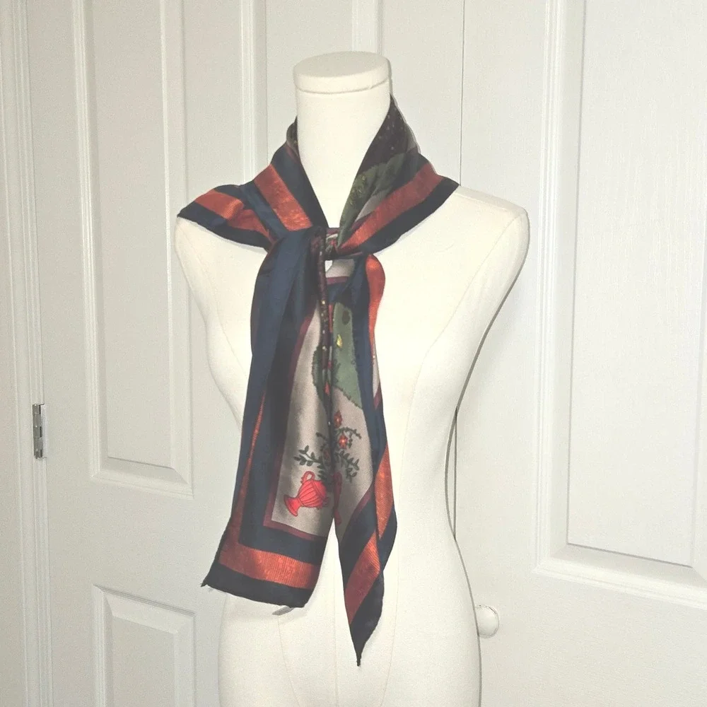 Unbranded‎ Square Scarf Women OS Burgundy Navy Orchard Garden Silk Graphic Print